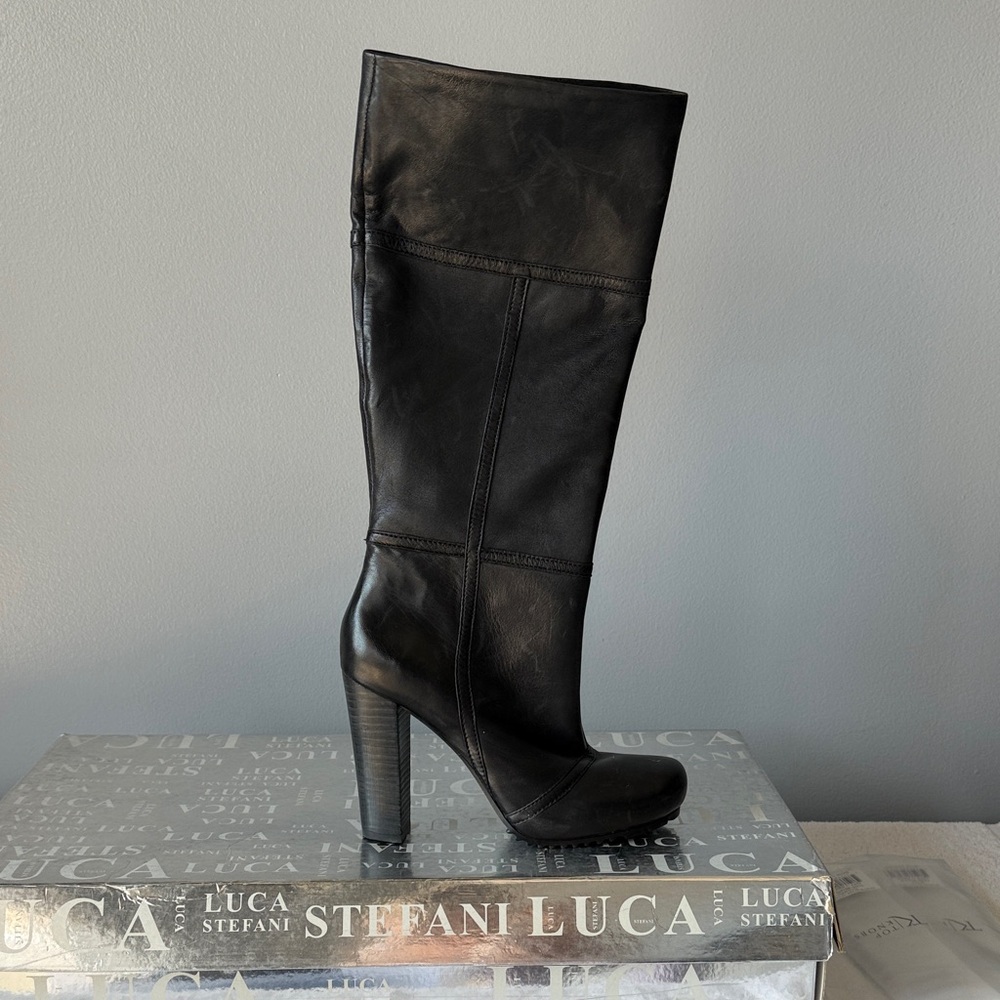 Black Heeled Boots